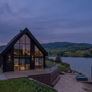 Modern Lake House – Luksusowa Rezydencja nad Jeziorem